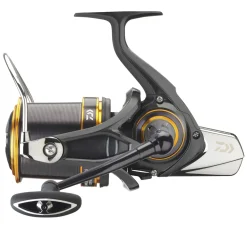 Daiwa 23 EMBLEM SURF 45 SCW QD Brandungsrolle