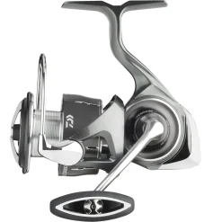 Daiwa 24 Luvias PC LT2500 Spinnrolle